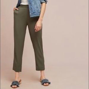 Anthropologie The Essential Crepe Pants - size medium, color moss